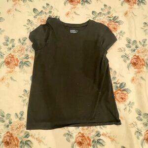 kids black tee